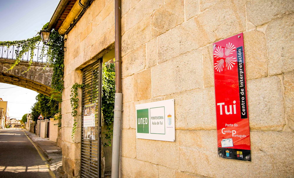 Aula da UNED de Tui